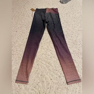 Niyama Sol Barefoot leggings